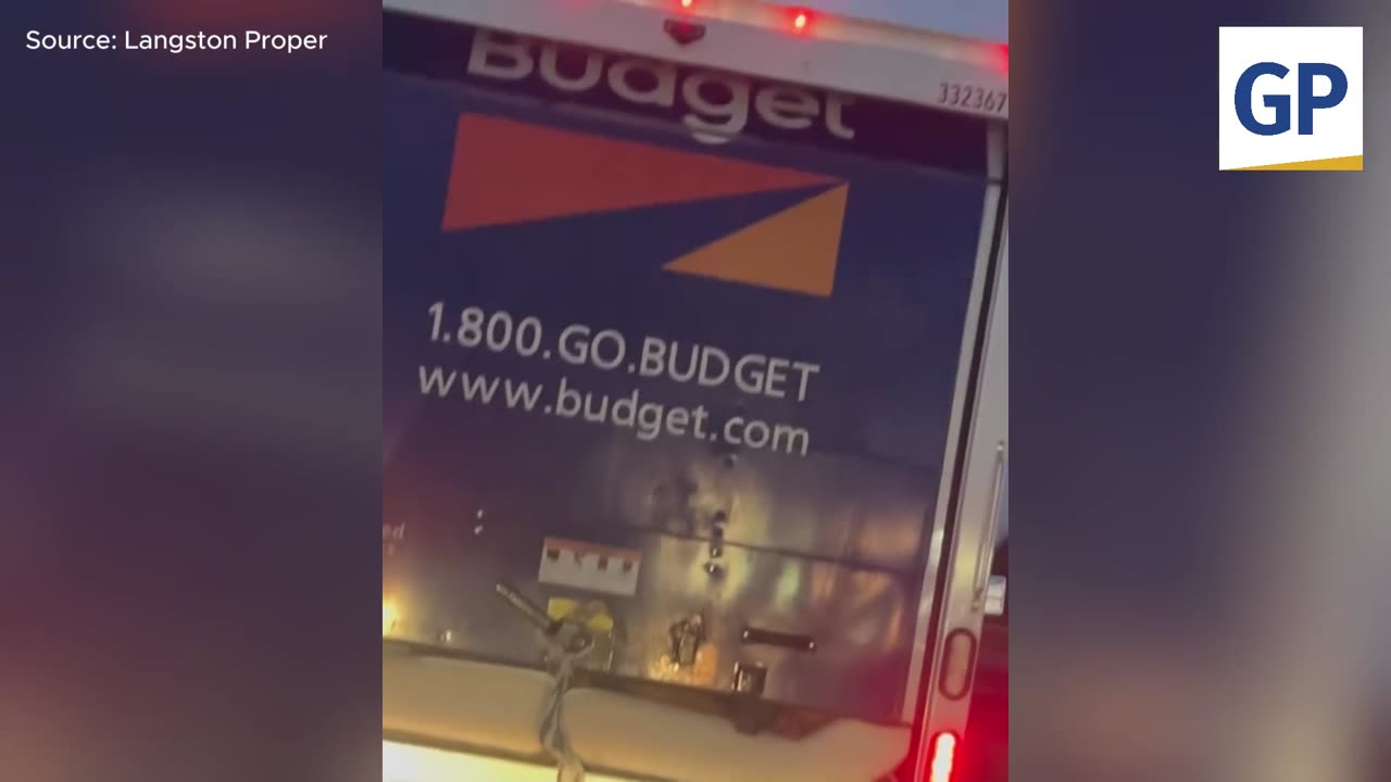 WOW: Driver Puts Himself At Risk While Following Suspicious Truck To Report Human Trafficking