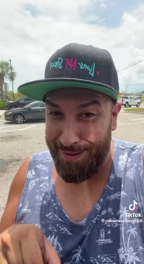 Patriot in #Florida Says There is No Gas At the Local Gas Stations Just Before the Storm