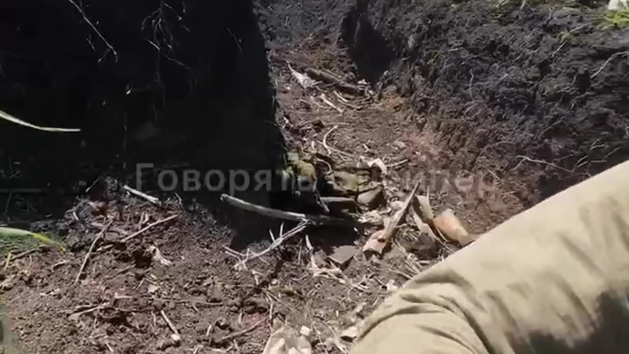 Ukrainian soldier was wounded during close fighting against Russian invaders