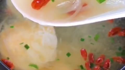 Egg soup that can prevent colds and coughs😁