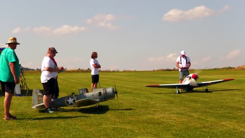 Douglas SBD Dauntless + MiG-3 _ giant scale RC airplanes _ 4K _ Rokytnice 2021