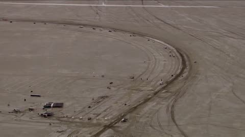 Chopper 5: Thousands travel out of Burning Man as desert turns to mud