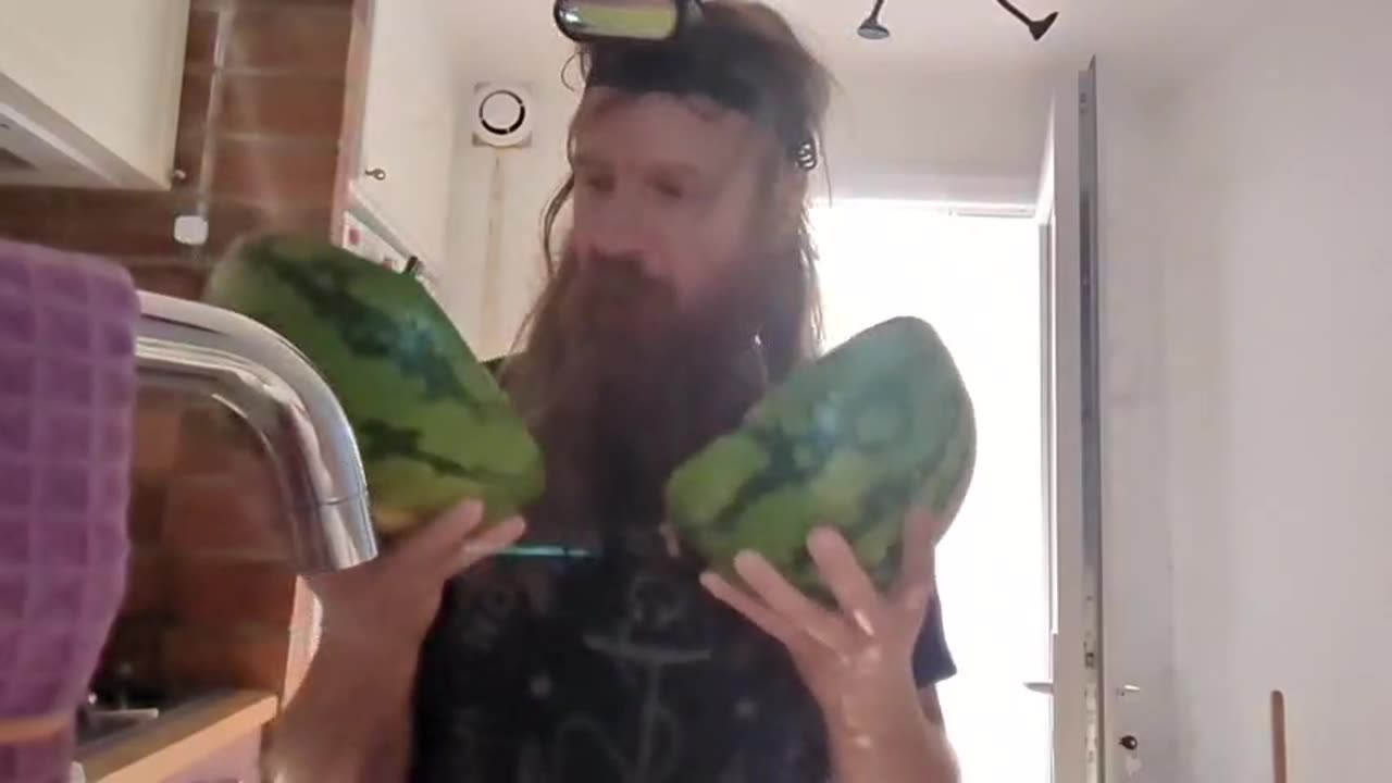 2023-06-25 (8) - (Live sans titre) - Twitch Triskelina