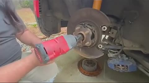 Easy to handle with electric wrenc