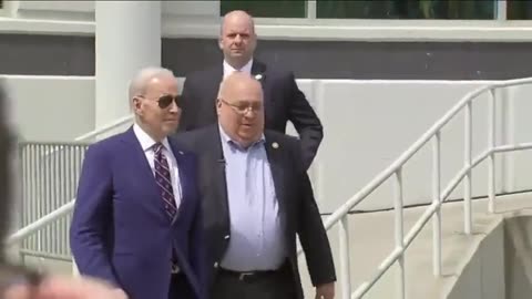 Hot Mic Catches Joe Biden Handler Giving Basic Instructions; Then We See Why He Needs Them