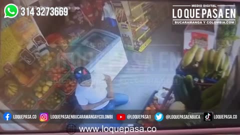 víctima fue encañonado por dos delincuentes