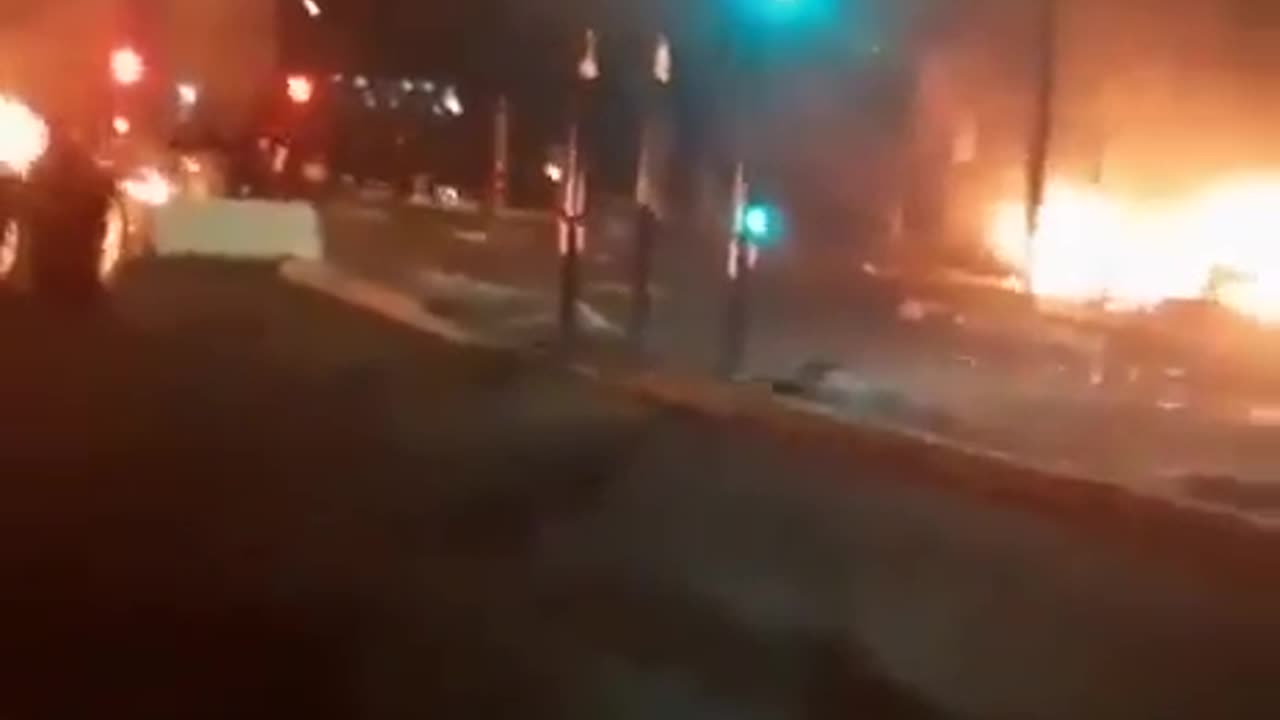 In a number of centers of the French rebellion,