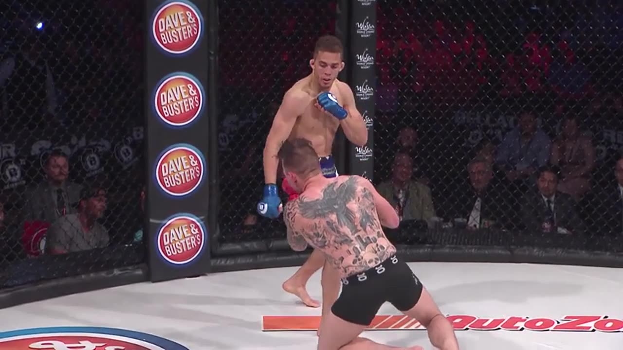 Making Them DIZZY!😵‍💫💥 | Best Ever Spinning Backfist Knockouts | Bellator MMA