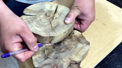 WOODWORKING Making a cutting board.