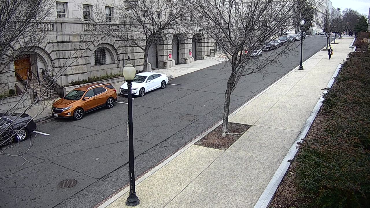 4079QSE00SouthCap-CSE1_2021-01-06_13h30min26s773ms.mp4