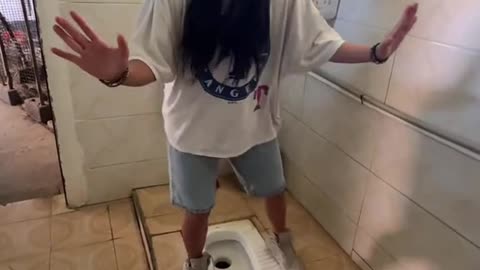 How to use the restroom in China