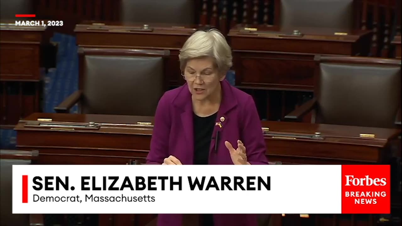Elizabeth Warren Blasts GOP Attack On 'Woke Capitalism'