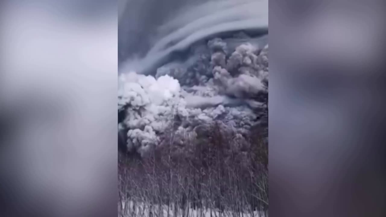 Russian volcano erupts, spewing out a vast cloud of ash