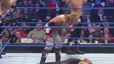 Edge fought with Undertaker with his group