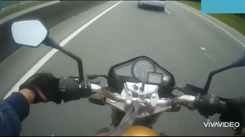 Motociclistas inconsequentes