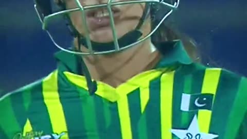 Woman cricket