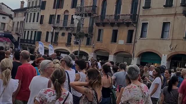 Bassano piazza libertà