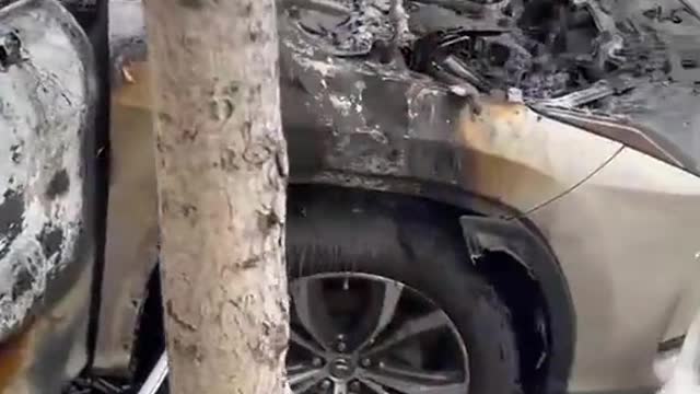 What accessories can be used when the vehicle spontaneously ignites?