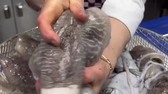 Sübye kemiği, doğraması çok rahatlatıcı değil mi ✅