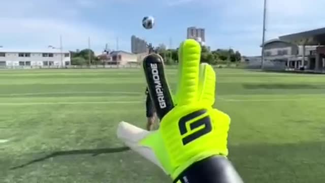 5 fingers and ball #shorts #football #soccer #training #youtube #foryou #fyp