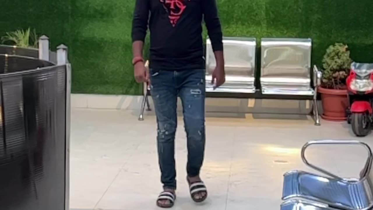 Walk like King in the world