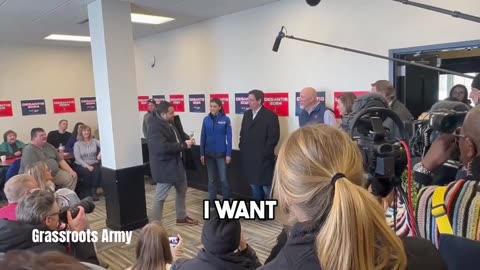 Guy Calls Ron DeSantis A Snowflake A Presents Him With A Participation Trophy