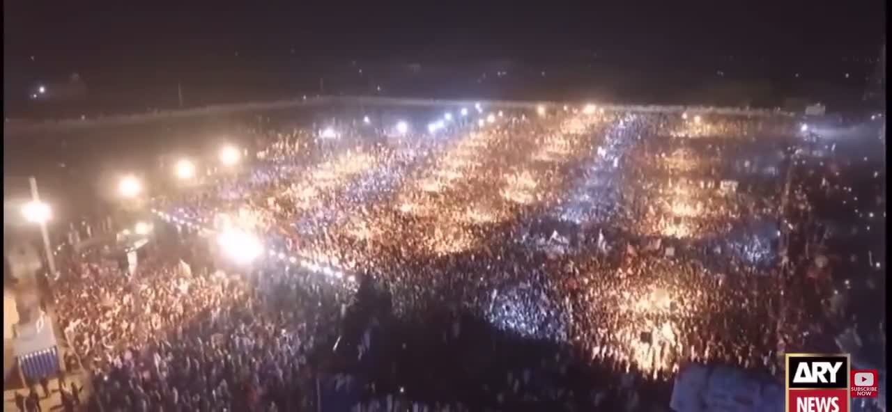 PAKISTAN - Incredible Protest Against Imran Khan's Removal