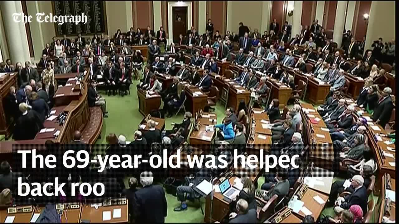 Gov. Mark Dayton collapses during State of the State speech_1