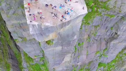 Norwegian sermon stone from the perspective of God# Natural Wonders # Discovery