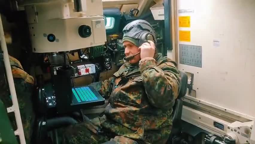 German self-propelled artillery PzH 2000 at the Ukrainian front.