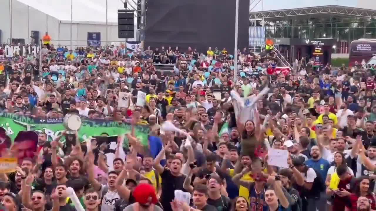 Crowd outside the IEM Rio Major arena in Brazil