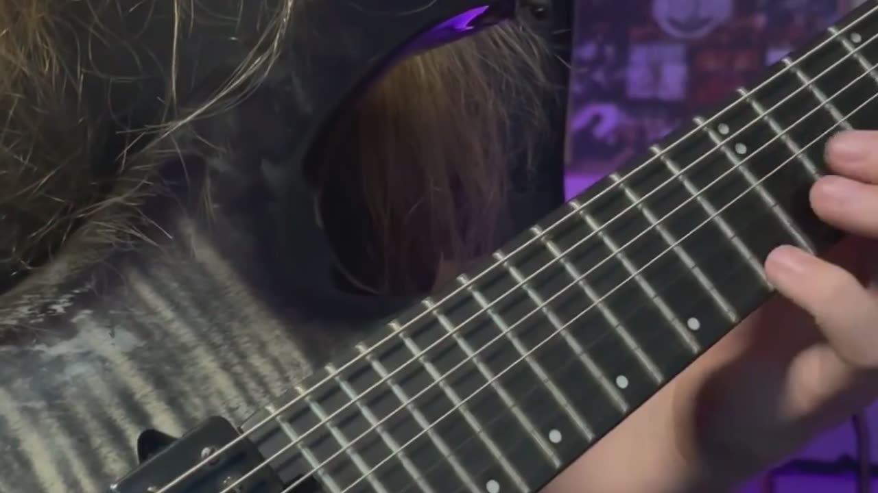 One minute shred a guitar