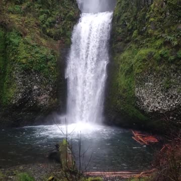 Astonishing view of Waterfall resembles like animation