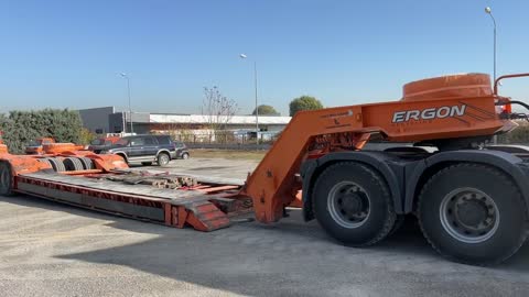 Transportation Of The Volvo L330E & Caterpillar 980 Wheel Loaders -