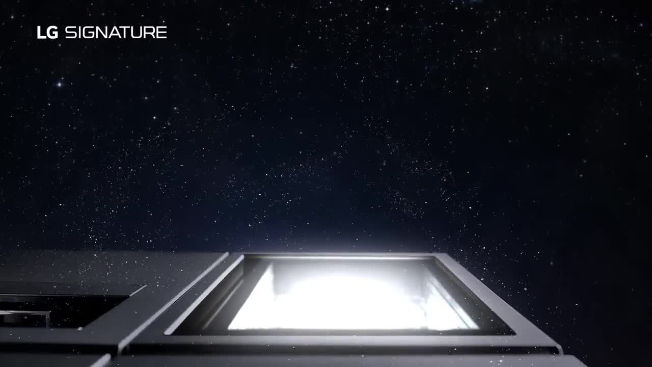 LG SIGNATURE REFRIGERATOR - The Art of Essence