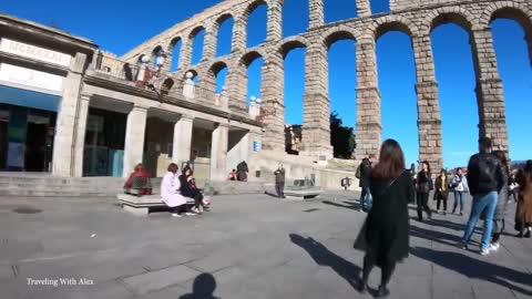 15 INCREDIBLE Ancient Buildings and Structures