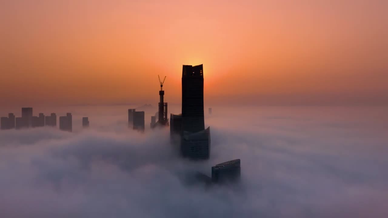 Outdoor aerial photography, recording the beauty of the evening sunset in New York City, USA