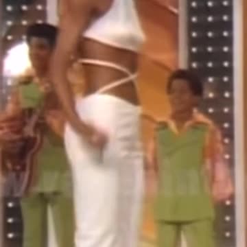 Michael Jackson and Diana Ross playing