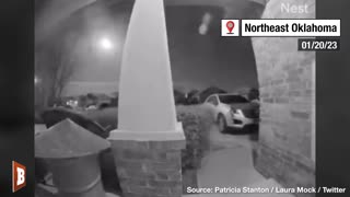 WOW! Fireball BLAZES Across Night Sky