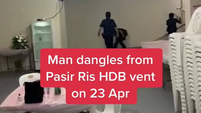 Man dangles fromPasir Ris HDB vent on 23 Apr