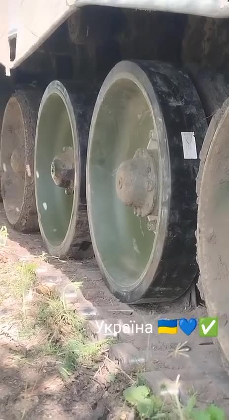 ew caterpillar installed. Leopard is ready to go….👍