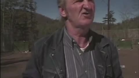 Jim Tom tells about wreaking a Harley.