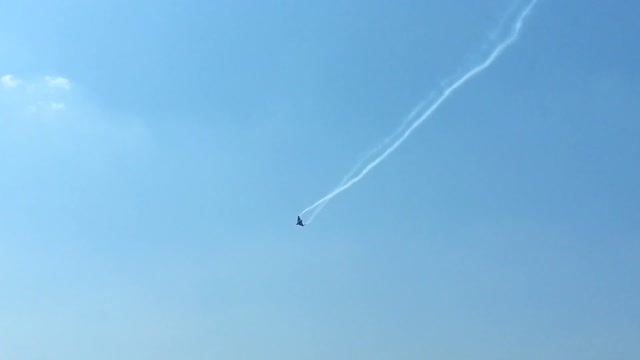 Amazing Stunt Performed By Air Force !!!