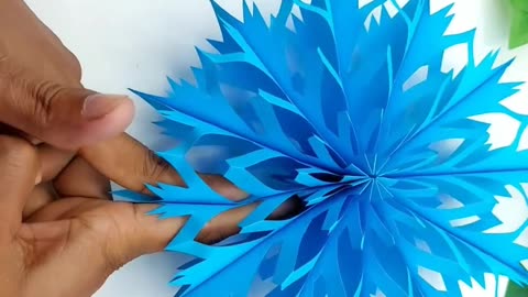 3D Paper Snowflake Making