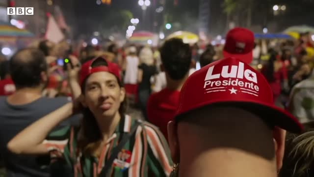 Lula defeats Bolsonaro in Brazil presidential election - BBC News