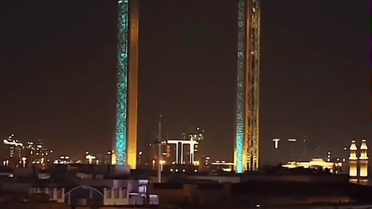 Dubai Frame 🖼️ _ #viral #youtubeshorts #daudtvofficial #shorts