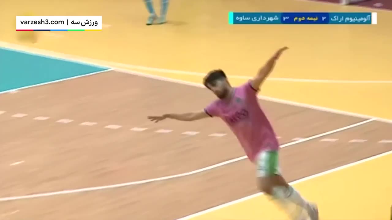 خلاصه فوتسال ایرالکو اراک 3 - شهرداری ساوه 4