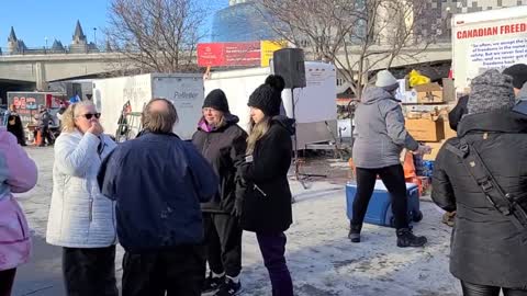 Truckers feeding the homeless