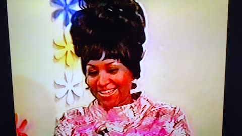 Aretha Franklin 1967 Natural Woman, Baby I Love You, Chain Of Fools Live (Mike Douglas Show)