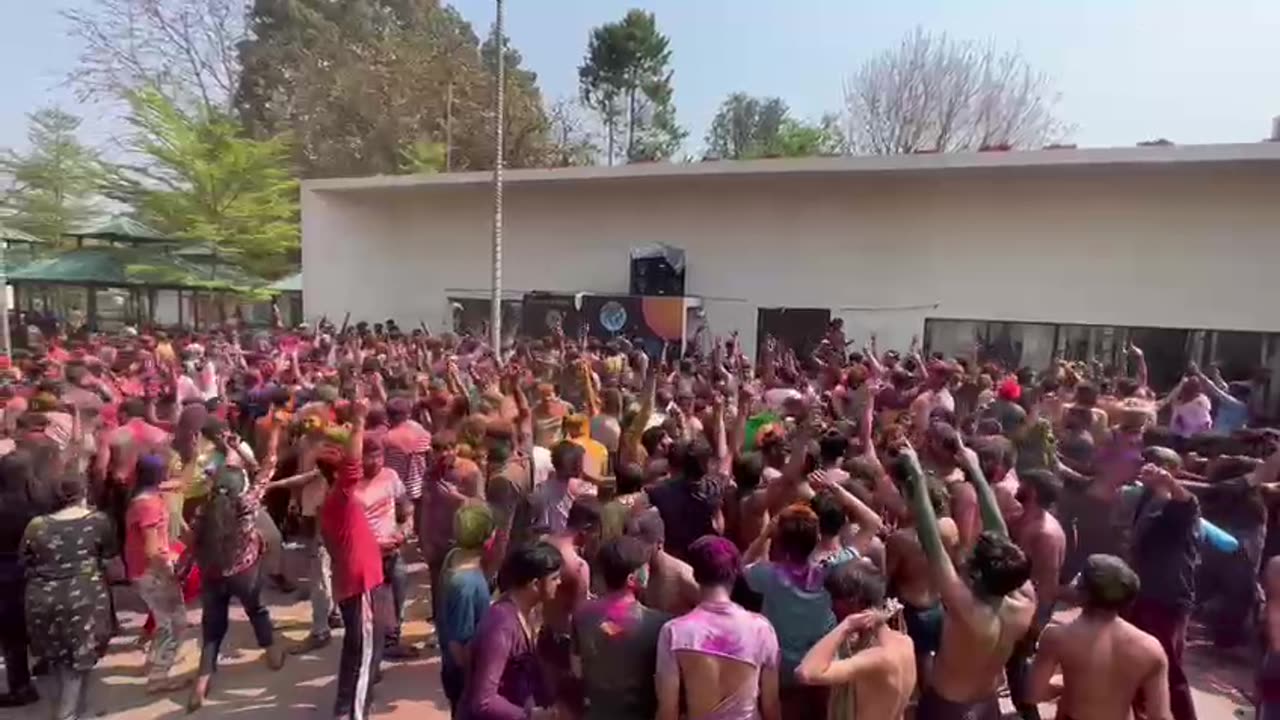 IIT Roorkee #holi